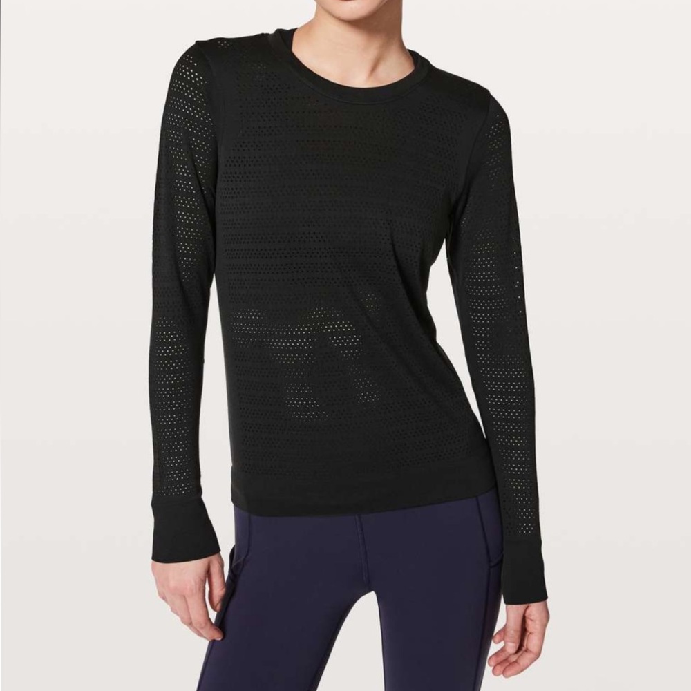 Lululemon Breeze By Long Sleeve *Squad
Black / Black